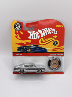 Hot Wheels Classics Series 4 '67 Dodge Charger Chrome 3/15