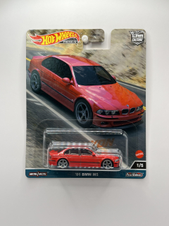 Hot Wheels Premium '01 BMW E39 M5 Canyon Warriors 1/5  