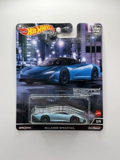 Hot Wheels Premium McLaren Speedtail Exotic Envy 2/5