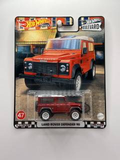 Hot Wheels Premium Land Rover Defender 90 Boulevard 47