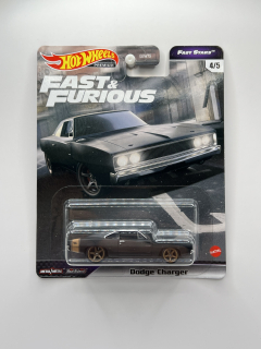 Hot Wheels Premium Dodge Charger Fast & Furious 4/5