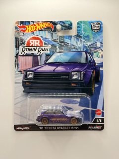 Hot Wheels Premium '81 Toyota Starlet KP61 Ronin Run 3/5