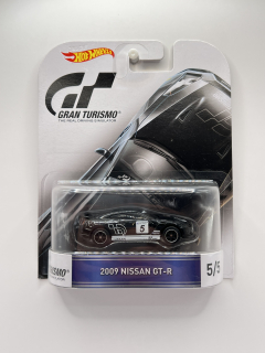 Hot Wheels Premium 2009 Nissan GT-R R35 Gran Turismo 5/5